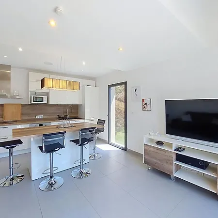 E Follicie By Interhome Appartement Santa-Maria-di-Lota